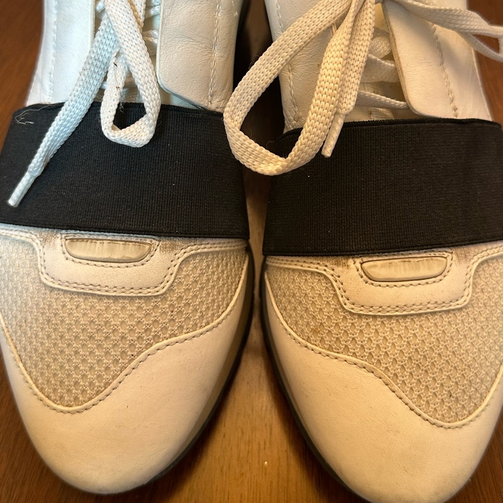 Balenciaga White Sneakers with Black Elastic Band | Designer Statement Shoes - Picture 2 of 7